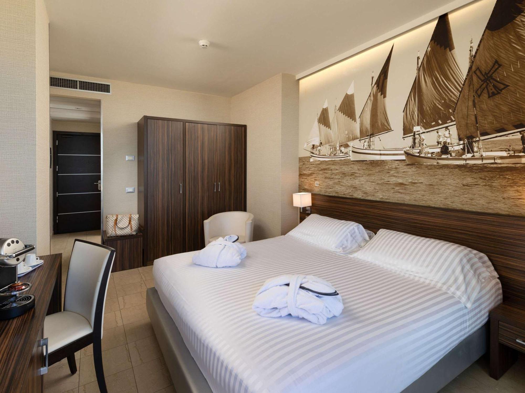 Mercure Rimini Lungomare Kültér fotó